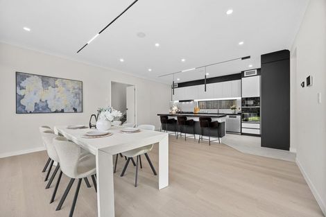 Photo of property in 17 Bremner Ridge Street, Flat Bush, Auckland, 2019