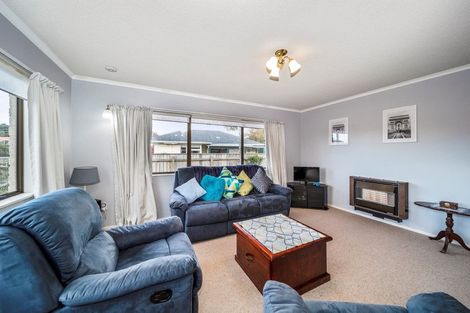Photo of property in 98b Govett Avenue, Frankleigh Park, New Plymouth, 4310