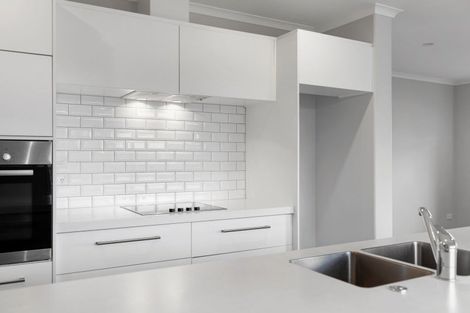 Photo of property in 185 Lakes Boulevard, Pyes Pa, Tauranga, 3112