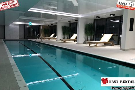 Photo of property in 1/8 Waverley Avenue, Glenfield, Auckland, 0629