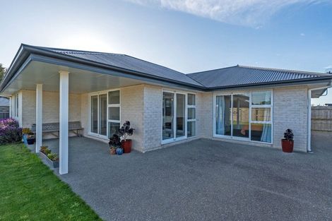Photo of property in 17 Maple Grove, Solway, Masterton, 5810