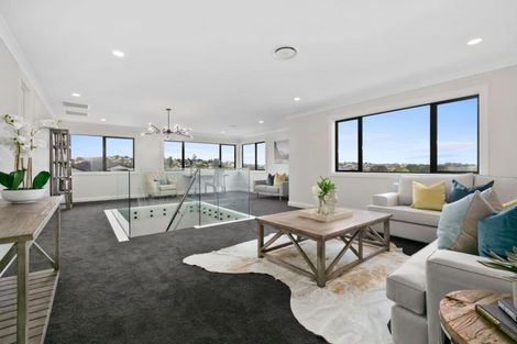 Photo of property in 13 Colliston Rise, Pinehill, Auckland, 0632