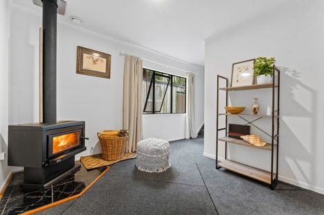 Photo of property in 78 Motutara Road, Muriwai, Waimauku, 0881