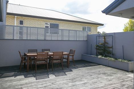 Photo of property in 2/94 Harvey Street, Waipahihi, Taupo, 3330