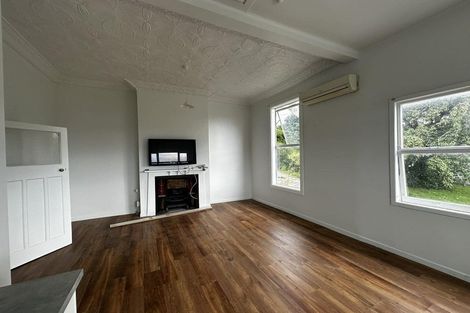 Photo of property in 7 Walter Street, The Glen, Dunedin, 9011