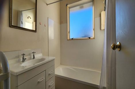 Photo of property in 2/59a Mackworth Street, Woolston, Christchurch, 8062