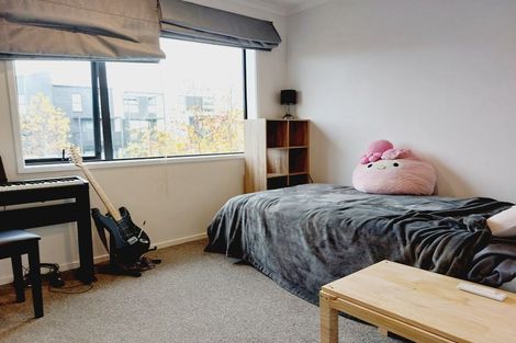 Photo of property in 40 Hobsonville Point Road, Hobsonville, Auckland, 0616