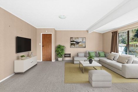 Photo of property in 52 Hetley Crescent, Taradale, Napier, 4112