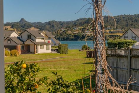 Photo of property in 29 Pleasant Place, Pauanui, Hikuai, 3579