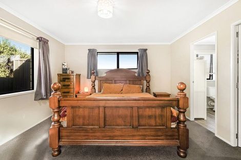 Photo of property in 12 Evergreen Rise, Grandview Heights, Hamilton, 3200