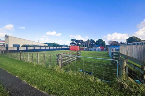 Photo of property in 8 Tasman Street, Opunake, 4616