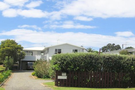 Photo of property in 29 Hillview Road, Waihi Beach, 3611