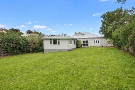 Photo of property in 17 Mersey Street, South Hill, Oamaru, 9400