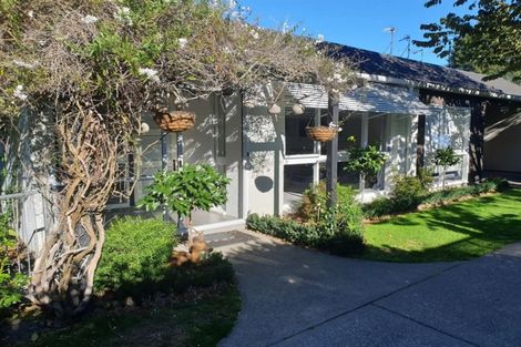 Photo of property in 1/10 Jamell Place, Avonhead, Christchurch, 8042