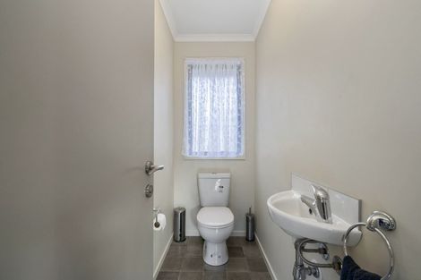 Photo of property in 18 Victoria Street, Richmond Heights, Taupo, 3330