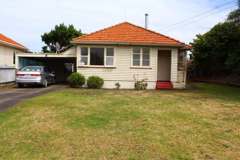 Photo of property in 5 Owen Street, Gonville, Whanganui, 4501