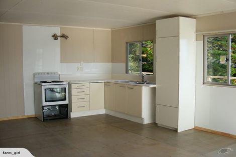 Photo of property in 8 Darch Point Road, Whangarei Heads, Whangarei, 0174