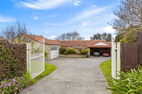 Photo of property in 30 Sanctuary Point, Sunnyhills, Auckland, 2010
