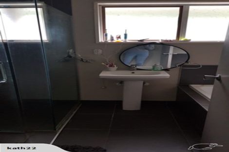 Photo of property in 27 Spinnaker Drive, Whitby, Porirua, 5024