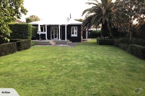 Photo of property in 293a Carrington Street, Vogeltown, New Plymouth, 4310