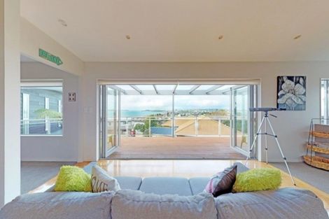 Photo of property in 29 Brampton Road, Snells Beach, 0920