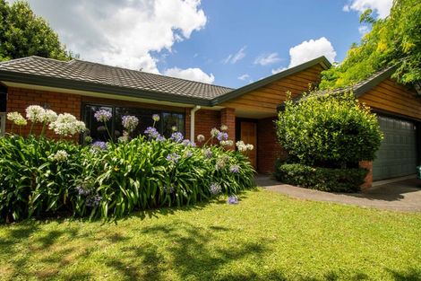 Photo of property in 22 Chesterfield Place, Rototuna, Hamilton, 3210