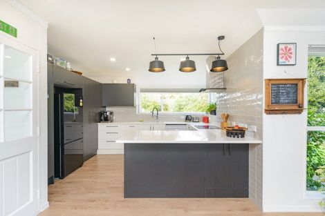 Photo of property in 23b Pahiatua Street, Hokowhitu, Palmerston North, 4410