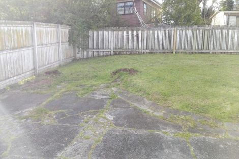 Photo of property in 96 Hyperion Drive, Randwick Park, Auckland, 2105