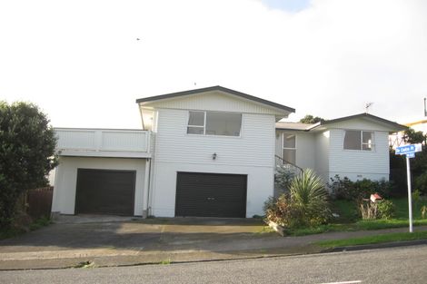 Photo of property in 21 Mapplebeck Street, Titahi Bay, Porirua, 5022