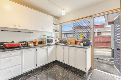 Photo of property in 1/17 Francis Drake Street, Waipukurau, 4200