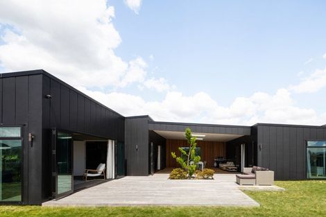 Photo of property in 127 Te Huia Drive, Flagstaff, Hamilton, 3210