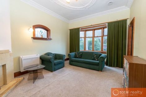 Photo of property in 60 Argyle Street, Mornington, Dunedin, 9011