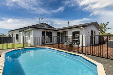 Photo of property in 51 Arabian Drive, Papamoa Beach, Papamoa, 3118