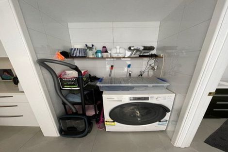 Photo of property in 352 Mount Albert Road, Mount Roskill, Auckland, 1041