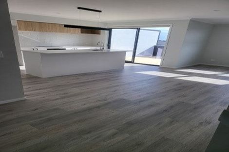 Photo of property in 4 Atutahi Lane, Papamoa Beach, 3118