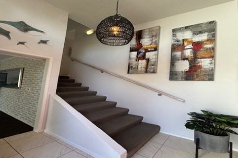Photo of property in 120a Awaruku Road, Torbay, Auckland, 0630