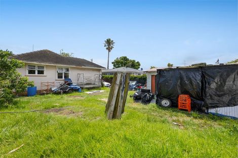 Photo of property in 81 Wallace Road, Mangere Bridge, Auckland, 2022
