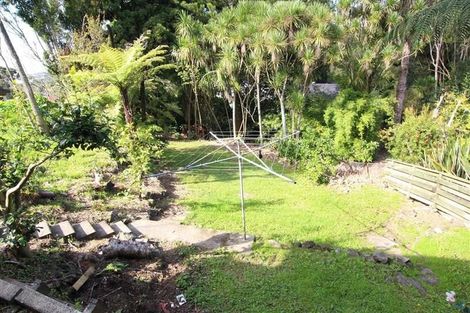 Photo of property in 40 West Lynn Road, Titirangi, Auckland, 0604