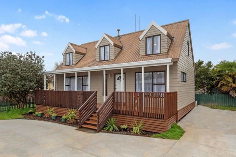 Photo of property in 17b Crescent Court, Melville, Hamilton, 3206