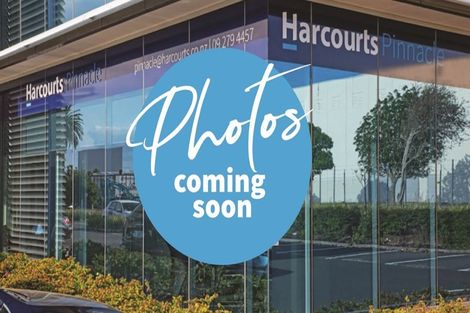 Photo of property in 359 Roscommon Road, Clendon Park, Auckland, 2103