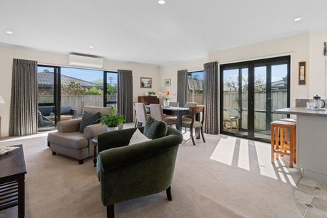 Photo of property in 9 Campbell Grove, Levin, 5510