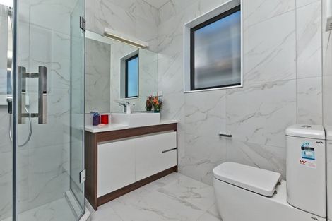 Photo of property in 30 Windlass Street, Long Bay, Auckland, 0630