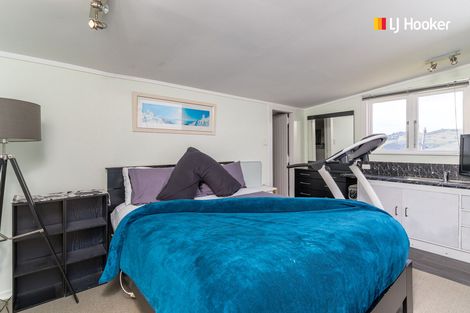 Photo of property in 15 Monowai Road, Ravensbourne, Dunedin, 9022