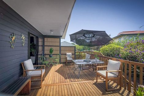 Photo of property in 185 Mahurangi East Road, Snells Beach, 0920