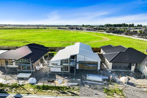 Photo of property in 4 Tarata Way, Lower Shotover, 9304