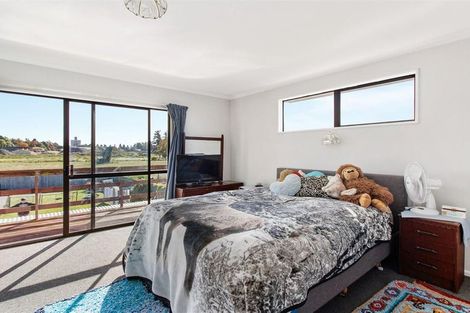 Photo of property in 8 Massey Street, Waimate, 7924