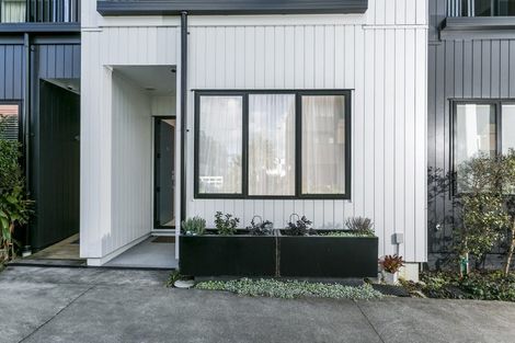 Photo of property in 46 Rangihina Road, Hobsonville, Auckland, 0616