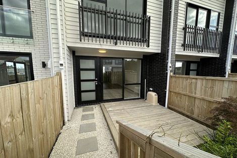 Photo of property in 4 Matakohe Road, Westgate, Auckland, 0814