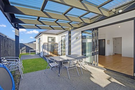 Photo of property in 50 Blakes Road, Belfast, Christchurch, 8051