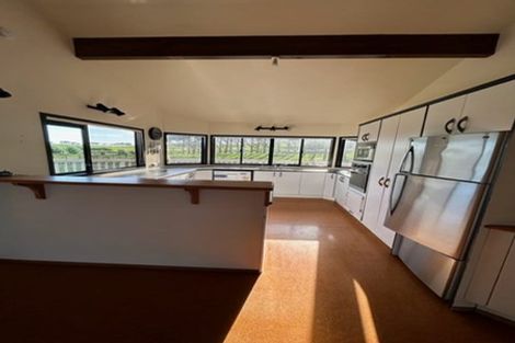 Photo of property in 106 Rehutai Road, Baylys Beach, Dargaville, 0377